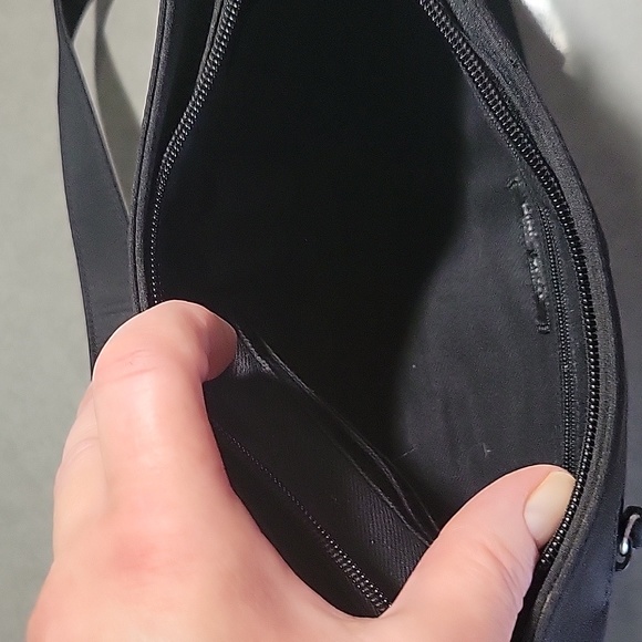 Purse - Picture 4 of 4